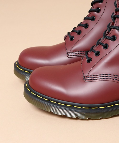 Dr. Martens（ドクターマーチン）の「【 Dr.Martens / ドクターマーチン 】#1460 8HOLE BOOTS 8ホールブーツ ワークブーツ  11822006 RIY（ブーツ・メンズ・ブラック/チェリーレッド・8/9/7/6/10）」の14枚目の写真