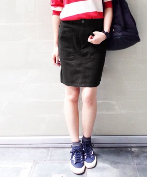 Kastane(カスタネ)の「【Kastane】BIGポケットサイズバリエスカート(スカート・レディース・ベージュ/ダークカーキ/ブラック/インディゴブルー・X-SMALL/MEDIUM/LARGE/SMALL)」の2枚目の写真