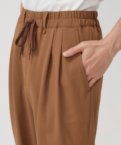 Iroquois（イロコイ）の「【Iroquois】WORSTED T/R 2WAY 2TUCK PT / 480102（スラックス・メンズ・ブラック/ベージュ/ネイビー・2/1/3）」の9枚目の写真