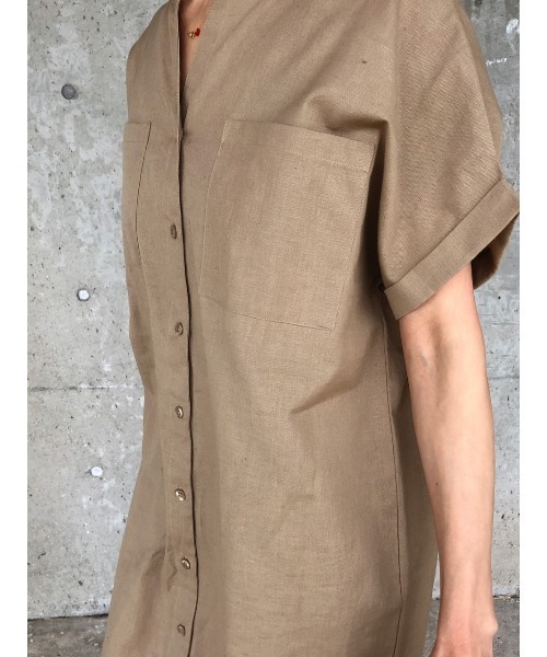 ulu(ウル)の「linencotton standcollar shirt onepiece(シャツワンピース・レディース・ブラック/ベージュ・FREE)」の7枚目の写真