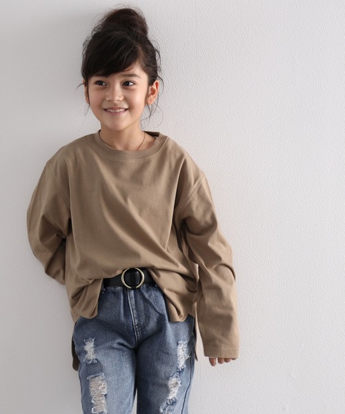 classicalelf(クラシカルエルフ)の「キッズ サイドスリット入りビッグシルエットロングTシャツ(長袖)(Tシャツ/カットソー・キッズ・ホワイト/ブラック/ベージュ/モカ/ブラウン系その他/グリーン系その他・130/140/150)」の7枚目の写真