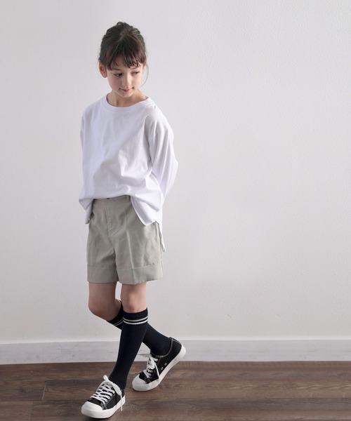 classicalelf(クラシカルエルフ)の「キッズ サイドスリット入りビッグシルエットロングTシャツ(長袖)(Tシャツ/カットソー・キッズ・ホワイト/ブラック/ベージュ/モカ/ブラウン系その他/グリーン系その他・130/140/150)」の22枚目の写真