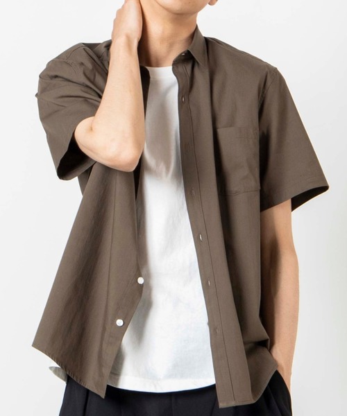 WEGO（ウィゴー）の「WEGO/半袖ストレッチブロードシャツ（シャツ/ブラウス・メンズ・ホワイト/ブラック/ベージュ/カーキ・SMALL/MEDIUM/LARGE/X-LARGE）」の4枚目の写真