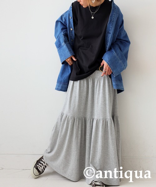 antiqua(アンティカ)の「綿100%オーバーサイズバスクTシャツ(Tシャツ/カットソー・レディース・ベージュ/オフホワイト/ブラック/アッシュグレー/アイボリー/ブラウン系その他/ブルー系その他3/ブルー系その他/ピンク系その他/グリーン系その他2/グリーン系その他/ブルー系その他2/オレンジ系その他/レッド系その他/グリーン系その他3/ライトグレー・M/L/XL)」の22枚目の写真