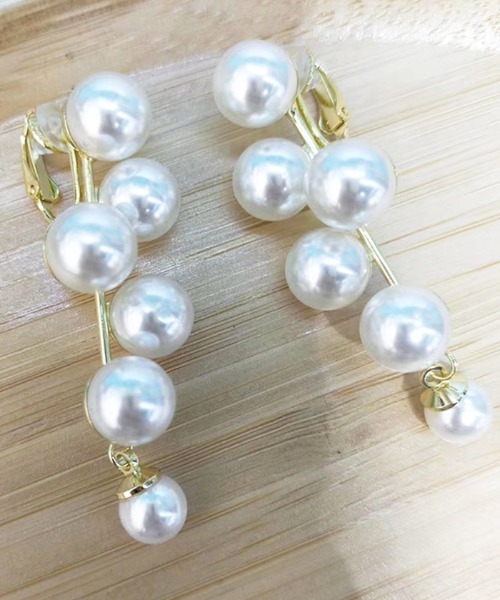 Futier land（フューティアランド）の「ランダムパールピアス（ピアス（両耳用）・レディース・A・FREE）」の3枚目の写真