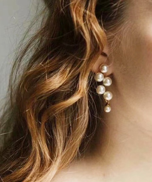 Futier land（フューティアランド）の「ランダムパールピアス（ピアス（両耳用）・レディース・A・FREE）」の4枚目の写真