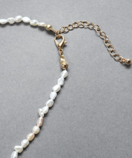 flower(フラワー)の「フレッシュパールネックレス(ネックレス・レディース・ホワイト・FREE)」の3枚目の写真