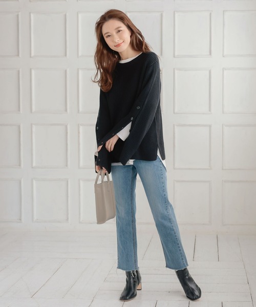 KOBE LETTUCE（コウベレタス）の「袖ボタンデザインニットトップス[C5141]（ニット/セーター・レディース・ブラック/イエロー系その他/グレイッシュベージュ・FREE）」の8枚目の写真