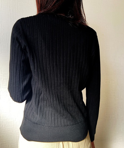 aimoha（アイモハ）の「毛布のように暖かい！ストレッチ抜群で着脱ラクラク (AW)（ニット/セーター・レディース・グレー/ブラック/ベージュ・LARGE/MEDIUM）」の19枚目の写真