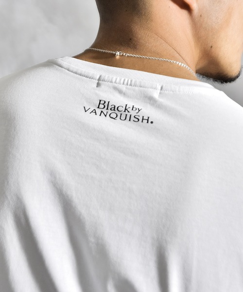 BLACK by VANQUISH（ブラックバイバンキッシュ）の「【Black by VANQUISH】BOXロゴロンT（Tシャツ/カットソー・メンズ・ブラック/ホワイト・M/L/XL）」の3枚目の写真