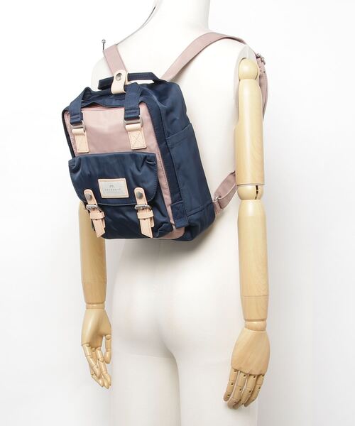 DOUGHNUT（ドーナッツ）の「【DOUGHUNT/ドーナツ】Macaroon Mini/マカロンミニ スクエアバッグパック（バックパック/リュック・レディース・ブラック/ネイビー/ラベンダー/アイボリー/オレンジ/ライトピンク・FREE）」の12枚目の写真