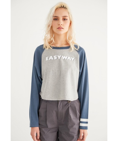 ALEXIA STAM（アリシアスタン）の「【Scawaii 5月号掲載】EASYWAY Raglan Sleeve Tee/イージーウェイラグランスリーブティー（Tシャツ/カットソー・レディース・ベージュ/ネイビー/グリーン・FREE）」の4枚目の写真