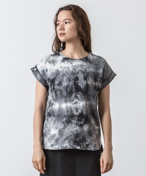 ALLUMER（アリュメール）の「タイダイTシャツ（Tシャツ/カットソー・レディース・ベージュ/チャコール/ラベンダー・1）」の14枚目の写真