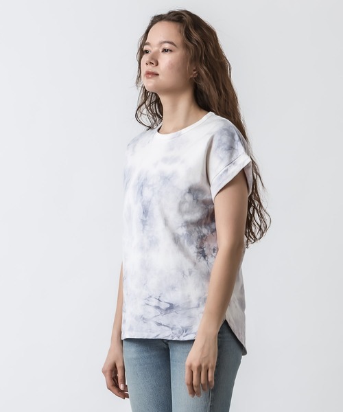 ALLUMER（アリュメール）の「タイダイTシャツ（Tシャツ/カットソー・レディース・ベージュ/チャコール/ラベンダー・1）」の5枚目の写真