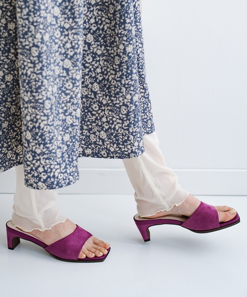 haco!（ハコ）の「コーデにひとさじの女っぽさを加えてくれる　サッと履けてスラリと見えるヒールサンダル（サンダル・レディース・パープル/アイボリー・1/2/4/6/3/5）」の5枚目の写真