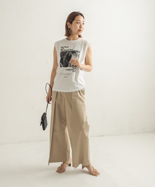 CAPRICIEUX LE'MAGE（カプリシューレマージュ）の「デザインタックチノパンツ（チノパンツ・レディース・ベージュ/ネイビー・38/36）」の6枚目の写真