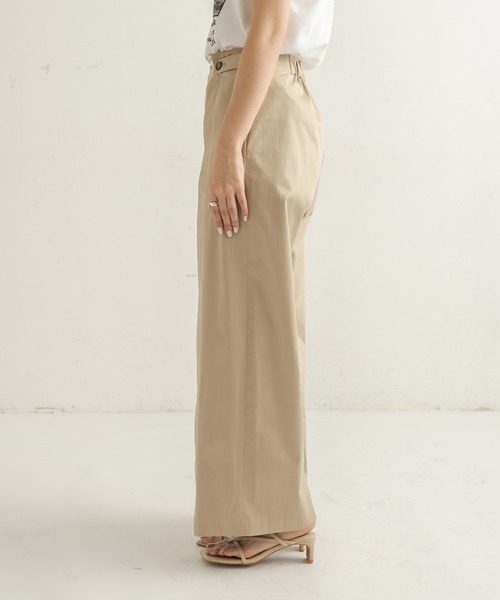 CAPRICIEUX LE'MAGE（カプリシューレマージュ）の「デザインタックチノパンツ（チノパンツ・レディース・ベージュ/ネイビー・38/36）」の19枚目の写真