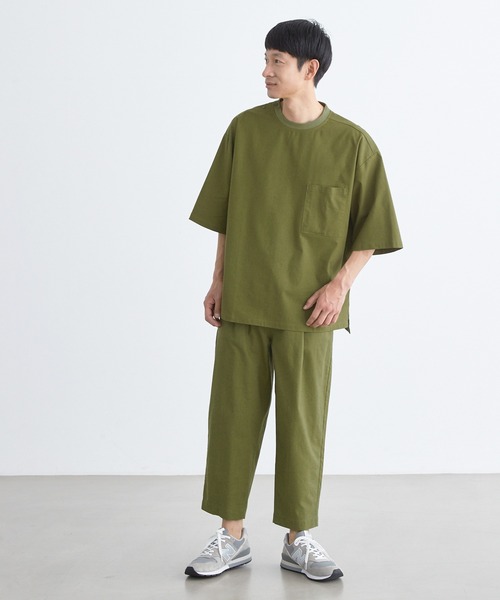 Loungewear tokyo（ラウンジウェアトウキョウ）の「【セットアップ】麻レーヨンリラックス オーバーサイズ1ポケット半袖Tシャツ＆ラウンジテーパードワイドイージーパンツ ワンマイルウェア（ルームウェア/パジャマ・メンズ・ブラック/ベージュ/ネイビー/カーキ/グレー系その他/キナリ・M/L/XL）」の16枚目の写真
