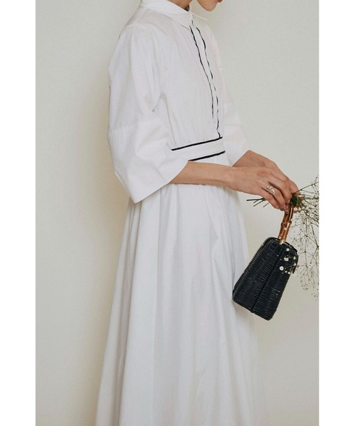 &. NOSTALGIA(アンドドットノスタルジア)の「シャツパイピングワンピース(ワンピース・レディース・ホワイト/ベージュ・FREE)」の4枚目の写真