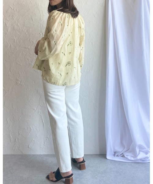 She's Closet（シーズクローゼット）の「花柄刺繍シアーブラウス（シャツ/ブラウス・レディース・ライトベージュ・FREE）」の14枚目の写真