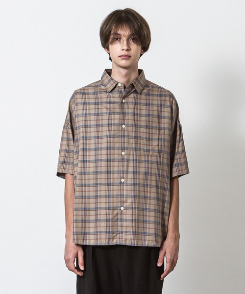 SLICK（スリック）の「レーヨンヴィンテージチェックドロップショルダーシャツ（シャツ/ブラウス・メンズ・ベージュ/ブラウン・1/2/3）」の10枚目の写真
