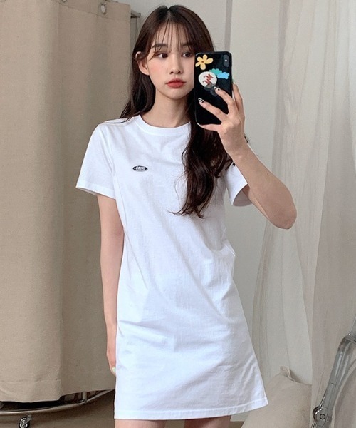 muahmuah(ムーアムーア)の「『muah muah/ムーアムーア』SIGNATURE WAPPEN MINI ONE-PIECE/ワッペン ミニ丈ワンピース(ワンピース・レディース・アイボリー/グレー/ブラック/ホワイト/ライトブルー・FREE)」の9枚目の写真