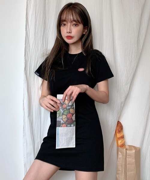 muahmuah(ムーアムーア)の「『muah muah/ムーアムーア』SIGNATURE WAPPEN MINI ONE-PIECE/ワッペン ミニ丈ワンピース(ワンピース・レディース・アイボリー/グレー/ブラック/ホワイト/ライトブルー・FREE)」の19枚目の写真