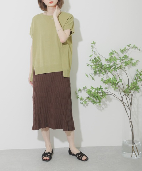 SENSE OF PLACE by URBAN RESEARCH（センスオブプレイスバイアーバンリサーチ）の「フレンチスリーブニットトップ（ニット/セーター・レディース・イエロー/オフホワイト/グレー/ブラウン/ブラック・ONE）」の5枚目の写真