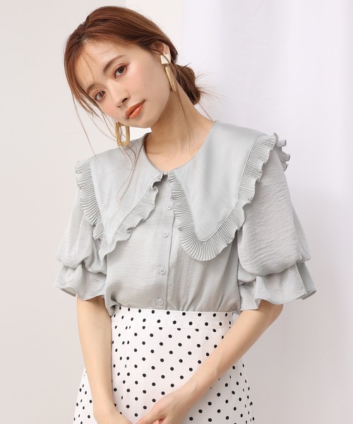 one after another NICE CLAUP（ワンアフターアナザーナイスクラップ）の「プリーツ衿ブラウス（シャツ/ブラウス・レディース・グレー/オフホワイト/モカ/スミクロ・FREE）」の6枚目の写真