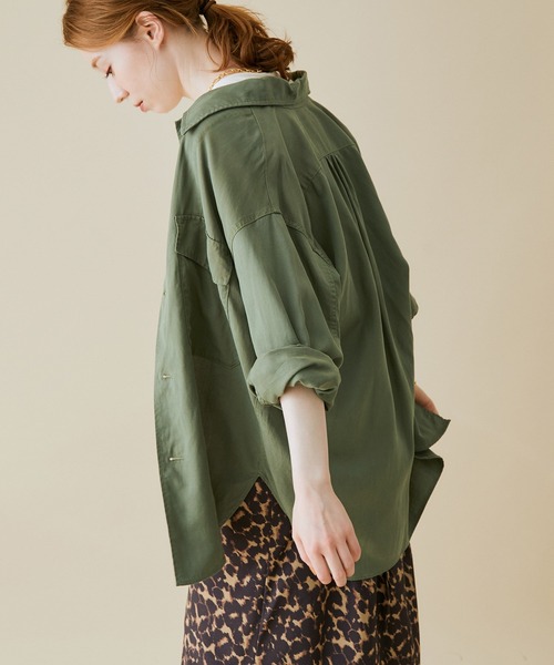 MADEMOISELLE ROPE'（マドモアゼル ロペ）の「<春まで使える>【セットアップ対応】フィブリルミリタリーシャツ（シャツ/ブラウス・レディース・スミクロ/カーキ・38）」の6枚目の写真