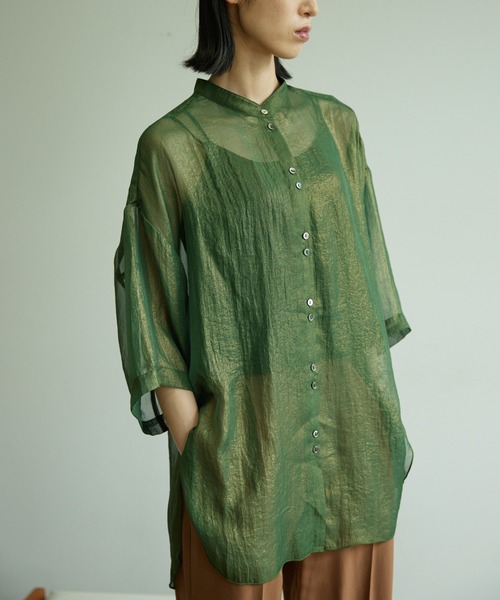 VACANCY（ヴァカンシー）の「シャイニーシアーハーフスリーブシャツ（シャツ/ブラウス・レディース・オレンジ/グリーン/グレイッシュベージュ・FREE）」の7枚目の写真