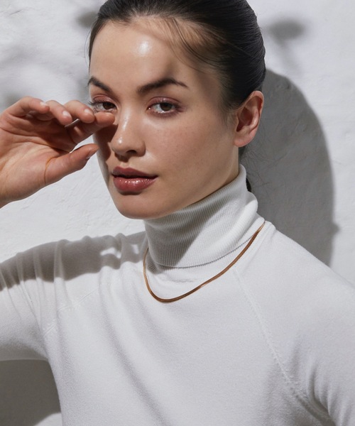 CENE（セネ）の「【CENE】セネ/ 3mmスネークチェーン ネックレス（ネックレス・レディース・ゴールド/シルバー/ピンクゴールド・FREE）」の4枚目の写真