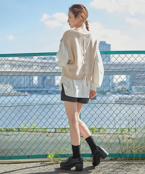 Honeys（ハニーズ）の「レースアップニットベスト（ベスト・レディース・ブラック/ピンク系その他/ベージュ/モカ・L/M/S）」の15枚目の写真