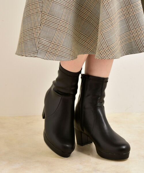 MAJESTIC LEGON（マジェスティックレゴン）の「レディヒールストレッチブーツ（ブーツ・レディース・ブラック/ブラウン/アイボリー/グレイッシュベージュ・SMALL/MEDIUM/LARGE/X-LARGE）」の5枚目の写真