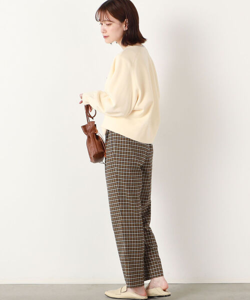 NOLLEY’S（ノーリーズ）の「リブアブルフェイスドット釦カーディガン（カーディガン/ボレロ・レディース・アイボリー/ラベンダー/ネイビー・38）」の9枚目の写真