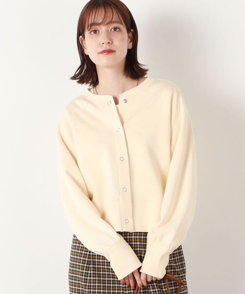 NOLLEY’S（ノーリーズ）の「リブアブルフェイスドット釦カーディガン（カーディガン/ボレロ・レディース・アイボリー/ラベンダー/ネイビー・38）」の12枚目の写真