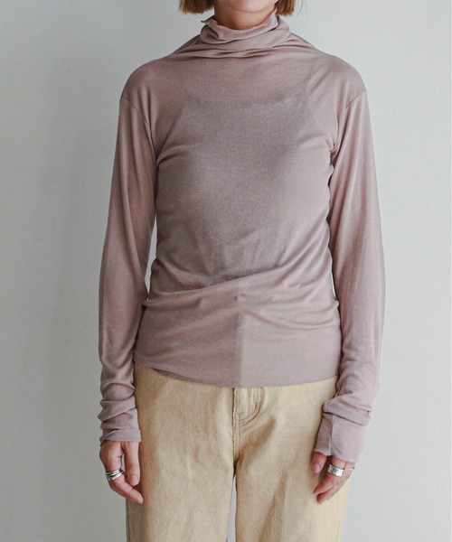 feepur（フェピュール）の「ストレッチハイネックカットソー（Tシャツ/カットソー・レディース・オフホワイト/ブラック/ブラウン/グレイッシュベージュ・MEDIUM）」の21枚目の写真