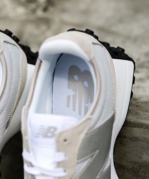 NEW BALANCE（ニューバランス）の「【New Balance / ニューバランス】 MS327 CLASSIC（スニーカー・メンズ・ブラック/チャコールグレー/ベージュ・28cm/26cm/27cm）」の19枚目の写真
