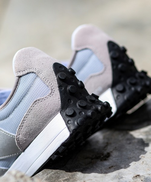 NEW BALANCE（ニューバランス）の「【New Balance / ニューバランス】 MS327 CLASSIC（スニーカー・メンズ・ブラック/チャコールグレー/ベージュ・28cm/26cm/27cm）」の20枚目の写真