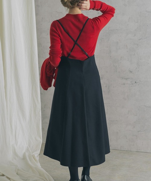 URBAN RESEARCH ROSSO WOMEN（アーバンリサーチ　ロッソ）の「ウォッシャブルウール袖ボタンリブニット（ニット/セーター・レディース・ベージュ/ブラック/レッド・FREE）」の19枚目の写真