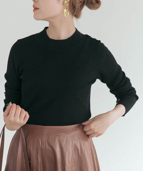 URBAN RESEARCH ROSSO WOMEN（アーバンリサーチ　ロッソ）の「ウォッシャブルウール袖ボタンリブニット（ニット/セーター・レディース・ベージュ/ブラック/レッド・FREE）」の16枚目の写真