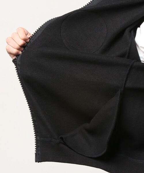 STUD MUFFIN（スタッドマフィン）の「【別注】STUD MUFFIN/スタッドマフィン/LOVE ZIPパーカー（パーカー・メンズ・ブラック/グレー・2/3/4）」の4枚目の写真