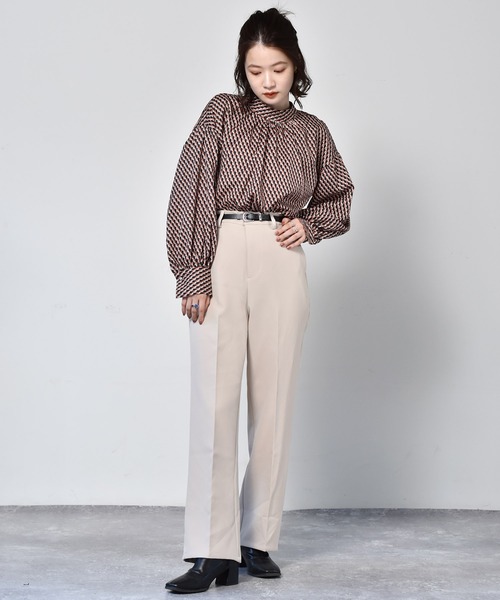 RETRO GIRL（レトロガール）の「総柄ボリューム袖ブラウス（シャツ/ブラウス・レディース・ブラウン系その他/グリーン系その他/ブルー系その他/オレンジ系その他・FREE）」の14枚目の写真