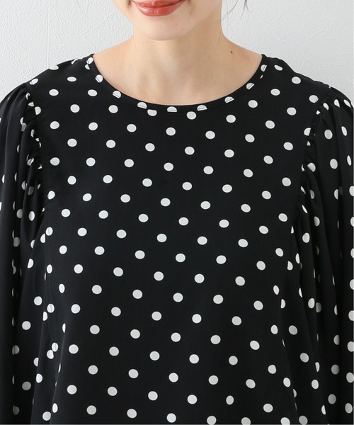 SLOBE IENA（スローブイエナ）の「ボリュームスリーブブラウス【手洗い可能】◆（シャツ/ブラウス・レディース・ブラック系その他/チャコールグレー・FREE）」の11枚目の写真