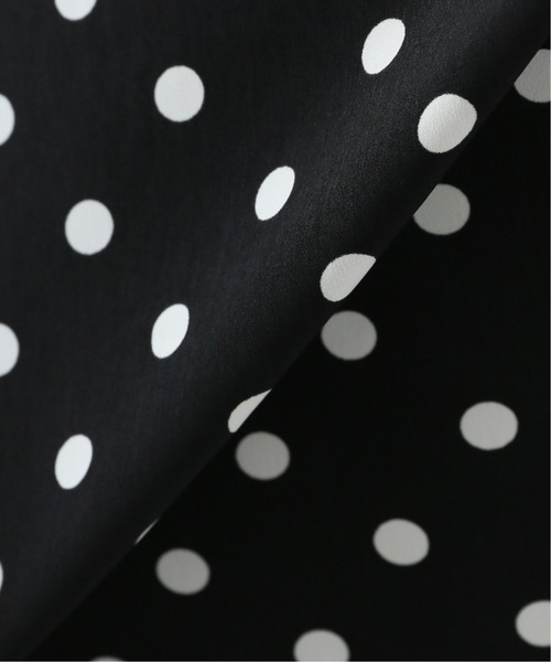 SLOBE IENA（スローブイエナ）の「ボリュームスリーブブラウス【手洗い可能】◆（シャツ/ブラウス・レディース・ブラック系その他/チャコールグレー・FREE）」の16枚目の写真