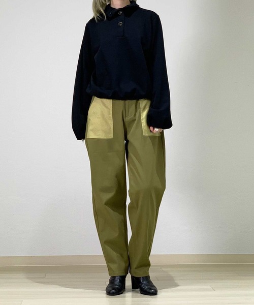 MAISON SCOTCH(メゾンスコッチ)の「ハイネックスウェット【163755】(スウェット・レディース・ブラック・X-SMALL/SMALL)」の4枚目の写真