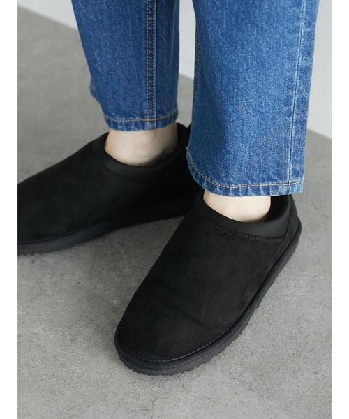 Green Parks(グリーンパークス)の「ショートムートン(ブーツ・レディース・ベージュ/ブラック・S/M/L)」の3枚目の写真