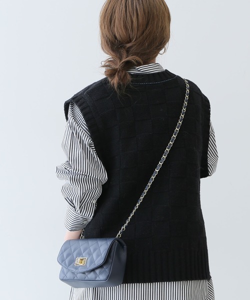 SLOBE citron.（スローブシトロン）の「SLOBE citron. ブロックチェック編みベスト◆（ベスト・レディース・ブラック/アイボリー・FREE）」の7枚目の写真