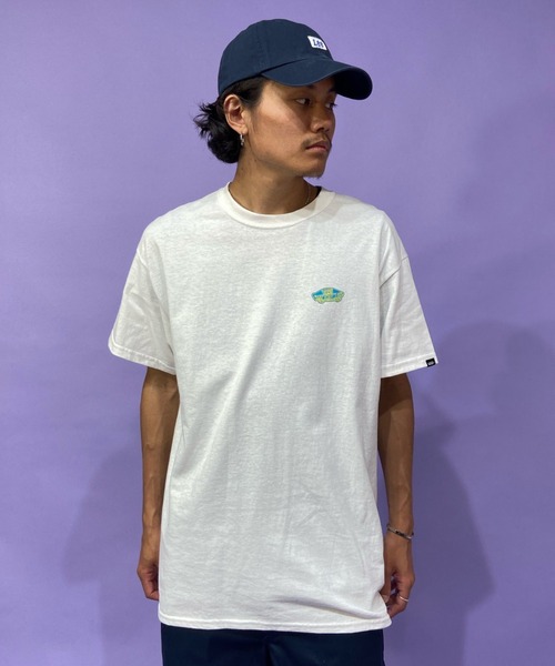VANS(バンズ)の「【ZOZOTOWN限定アイテム】VANS/バンズ ブランドロゴ バックプリントTシャツ 122H1010600(Tシャツ/カットソー・メンズ・ホワイト/ブラック・M/L/XL/XXL)」の4枚目の写真