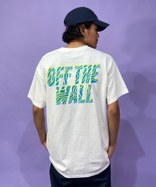 VANS(バンズ)の「【ZOZOTOWN限定アイテム】VANS/バンズ ブランドロゴ バックプリントTシャツ 122H1010600(Tシャツ/カットソー・メンズ・ホワイト/ブラック・M/L/XL/XXL)」の6枚目の写真